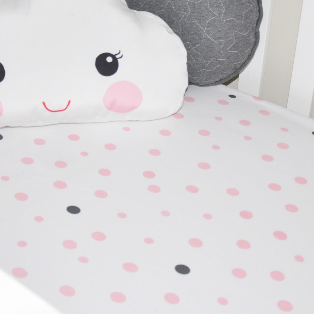 Made from 100% Cotton and printed with eye-catching designs, the Little Turtle Baby Fitted Cot Sheets range will complement your baby's nursery.  Soft and generously sized, these sheets will fit a Boori Cot, as well as all other standard cots.  Features:  100% Woven Cotton (fabric weight - 200gsm) Universal size - fits Boori and all standard cots Rectangle shape Size: 77cm x 132cm x 19cm