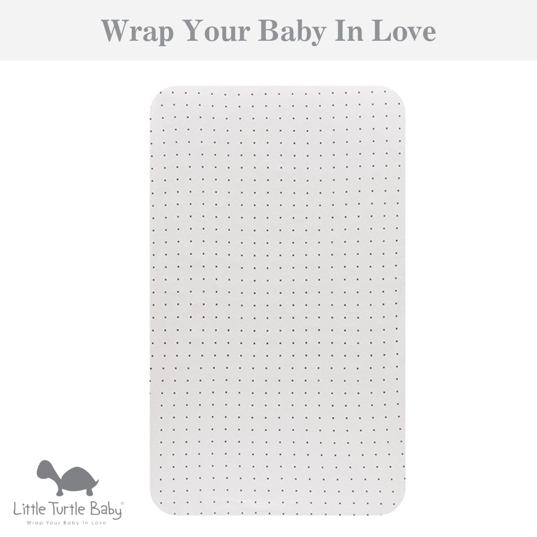 Bassinet Fitted Sheet (Large Size - 91x54x20cm - Jersey): White with Black Dots